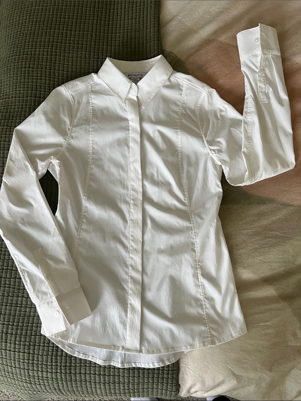 Athleta White Tailored Button-Down Shirt S Small